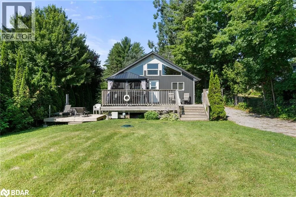 104 FULSOM Crescent