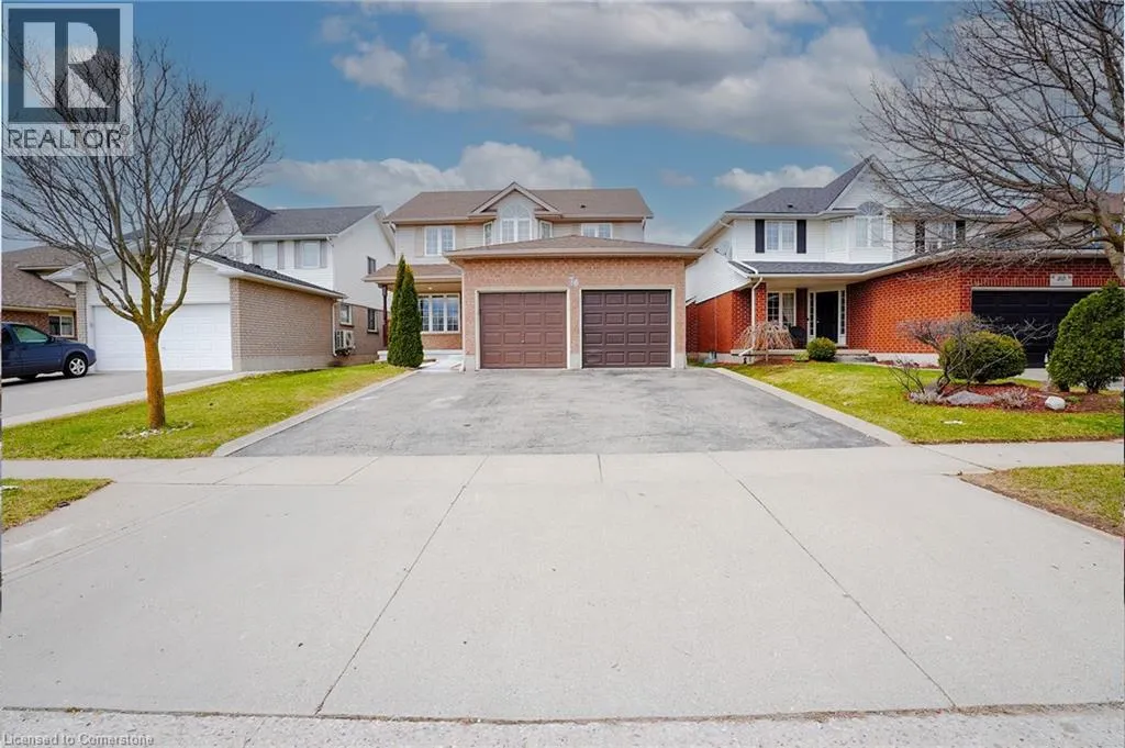 76 COUNTRY CLUB Drive