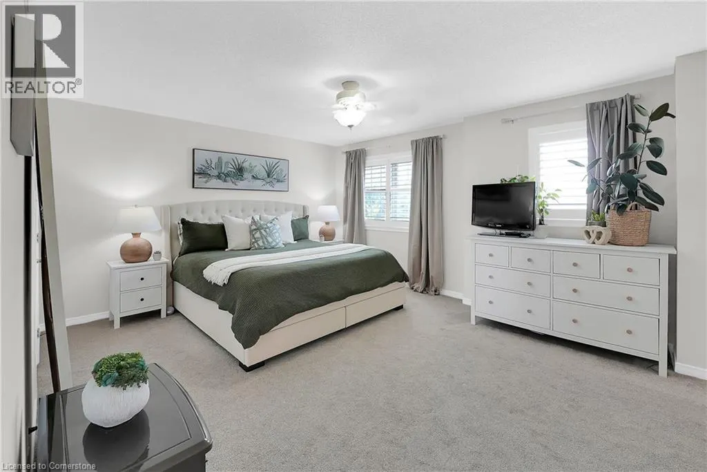 6 SOUTHBROOK Drive