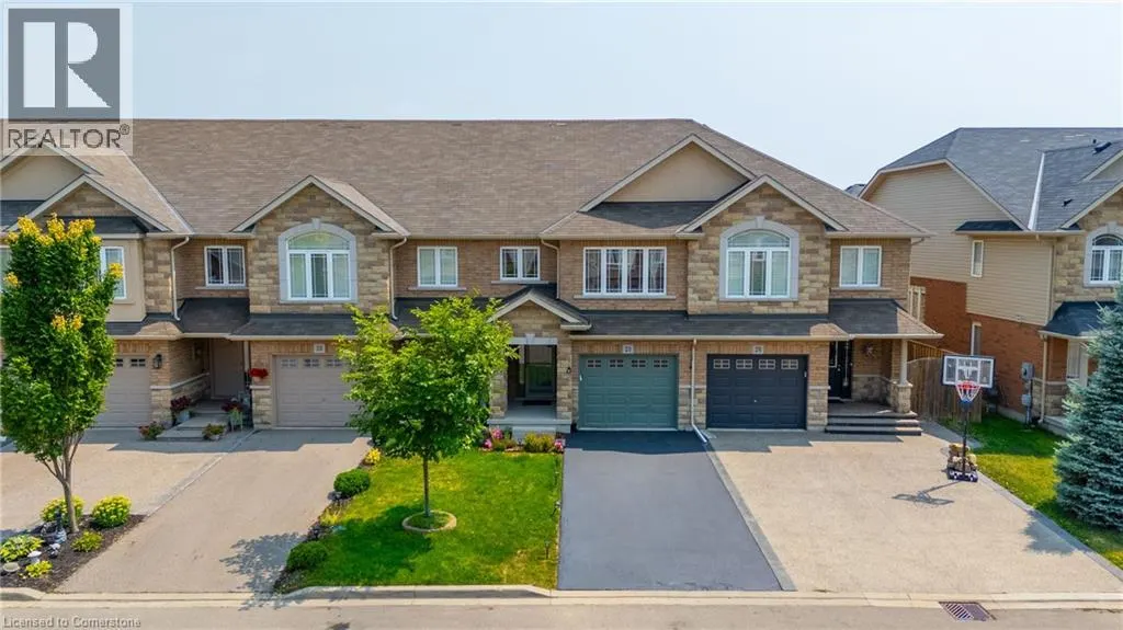 28 CHARLESWOOD CRESCENT Crescent
