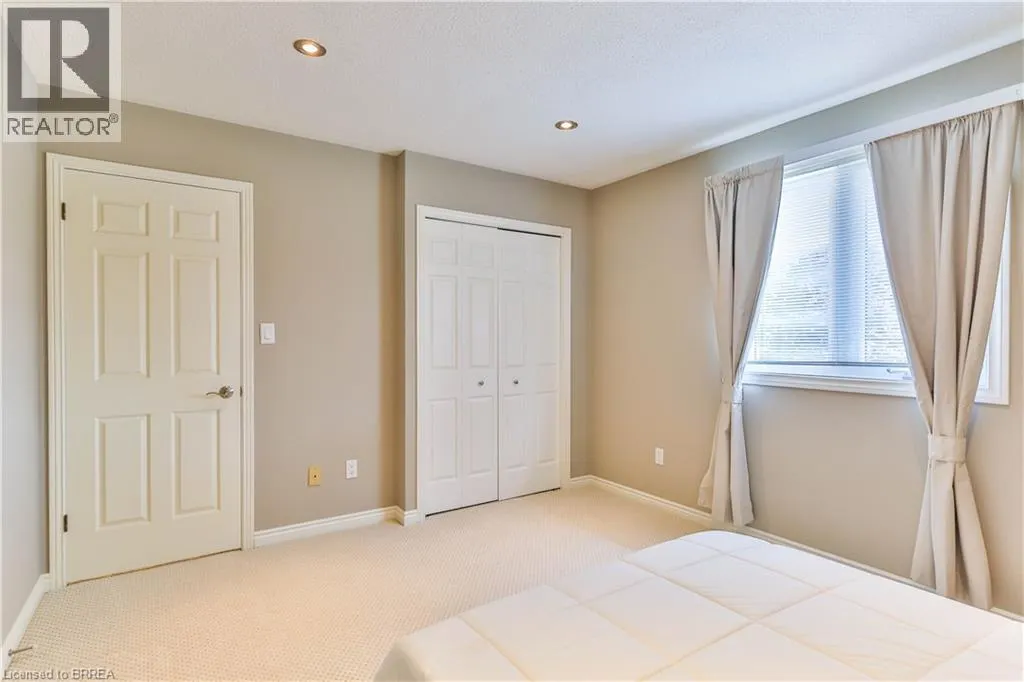 59 HIGHLAND Drive
