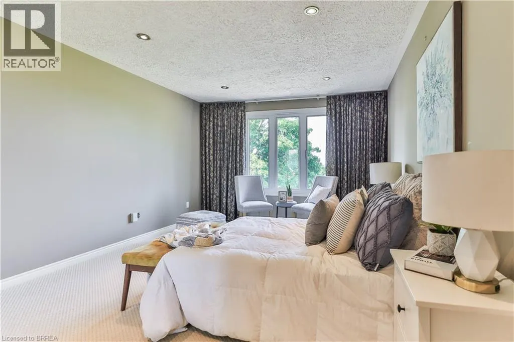 59 HIGHLAND Drive