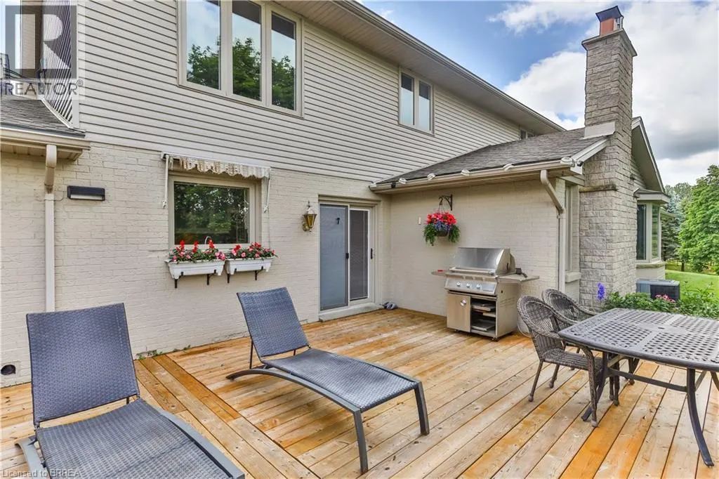 59 HIGHLAND Drive