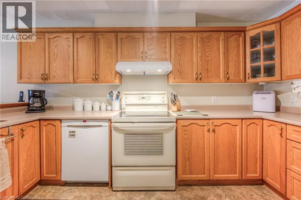 150 OAK Street Unit# 8, #8
