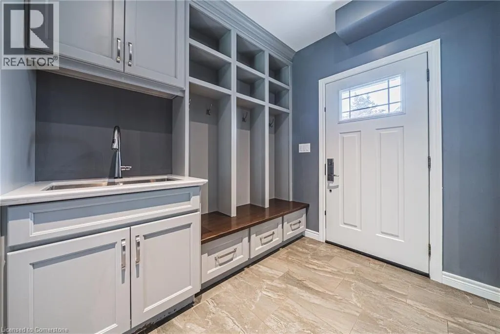 25 ORCHARD Hill