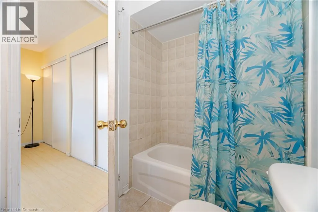 4855 HALF MOON Grove Unit# 3, #3
