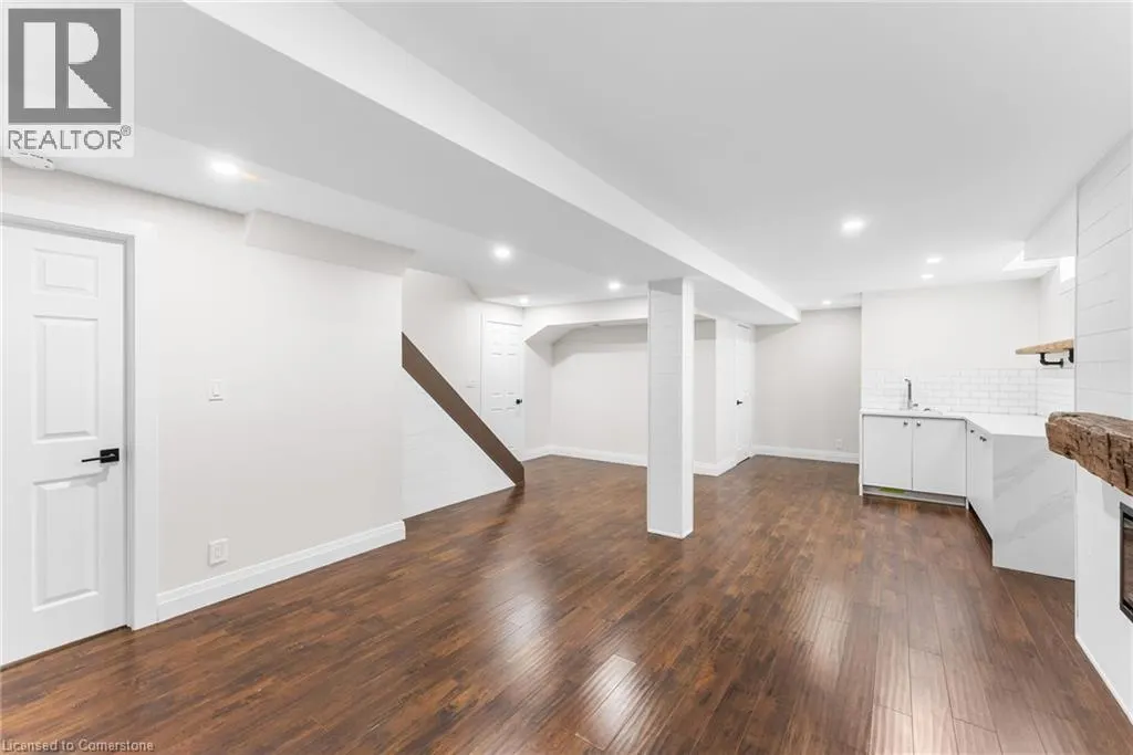 60 CRIMSON RIDGE Road
