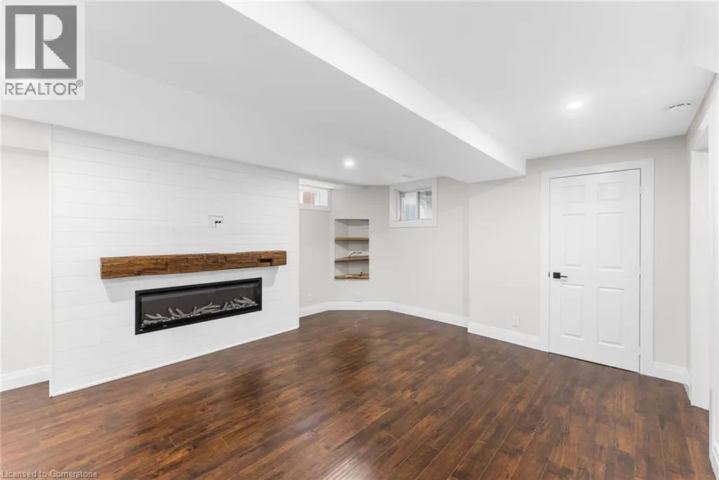 60 CRIMSON RIDGE Road