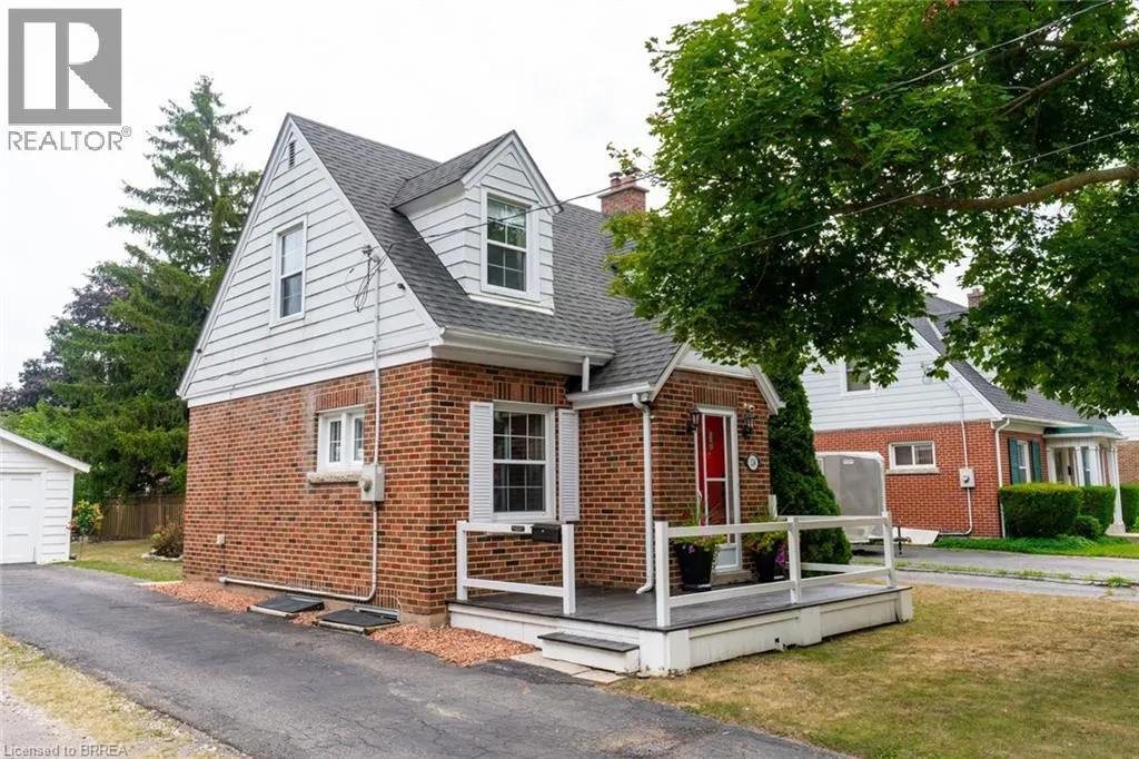 124 WALNUT Street