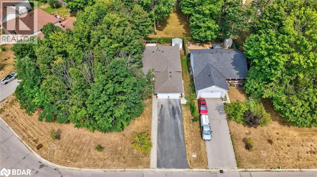 393 GRENVILLE Avenue