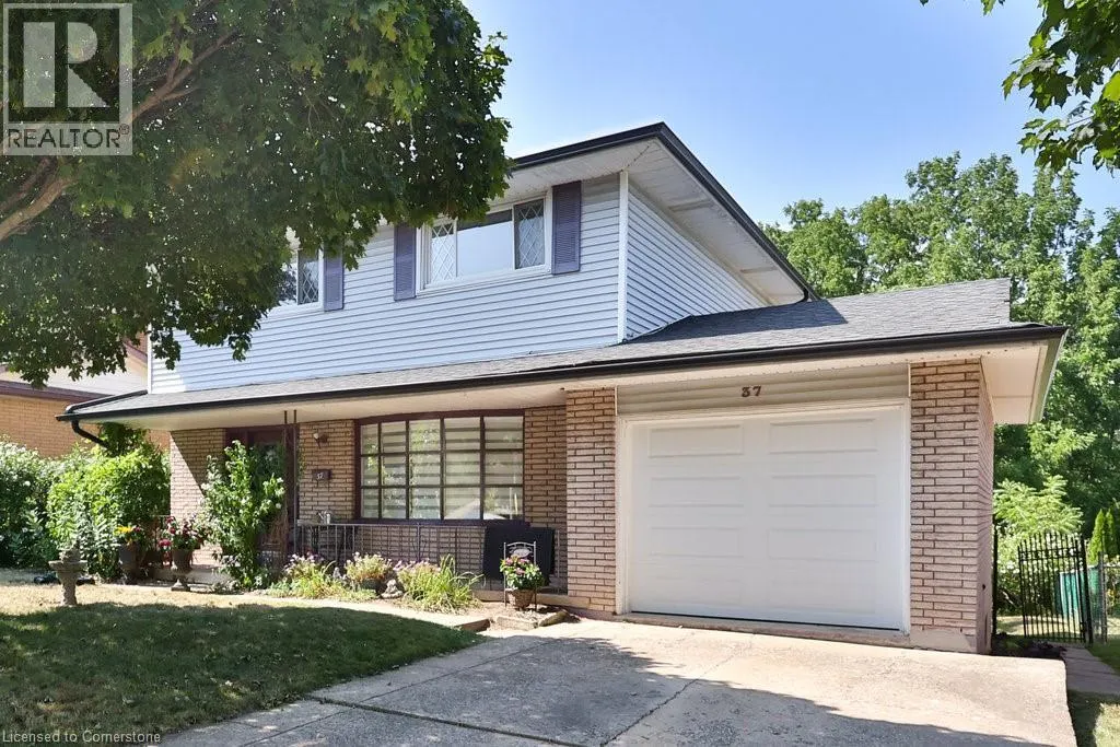 37 SUNRISE Crescent