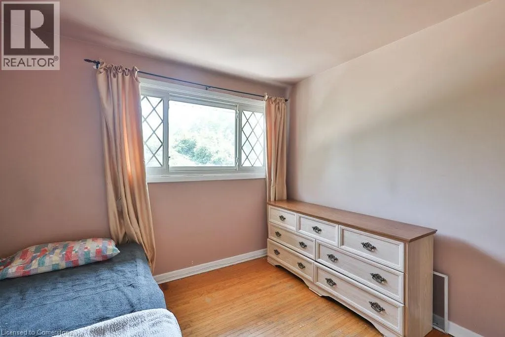 37 SUNRISE Crescent