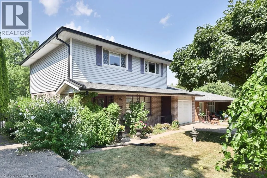 37 SUNRISE Crescent