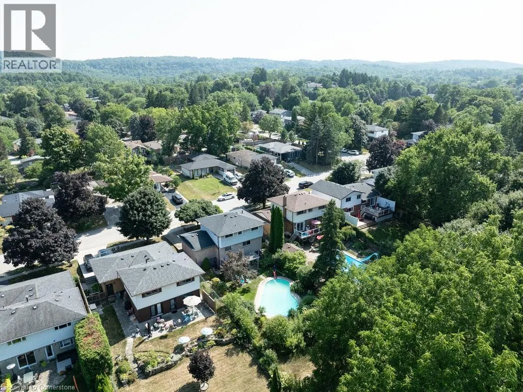 37 SUNRISE Crescent