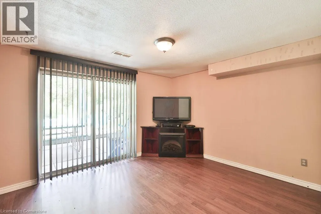37 SUNRISE Crescent