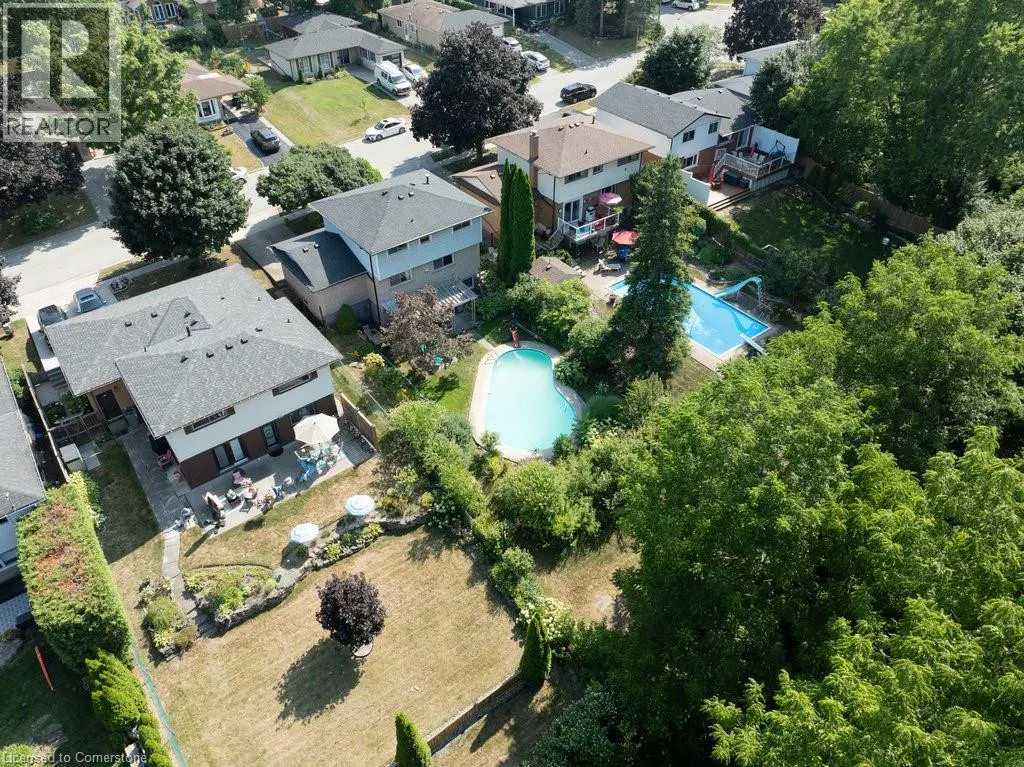 37 SUNRISE Crescent