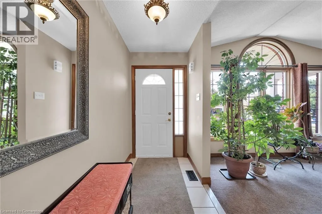 212 ALDERLEA Avenue