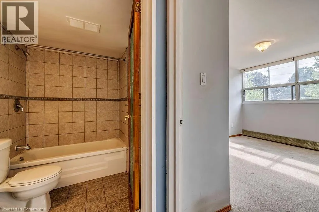 1950 MAIN Street W Unit# 202, #202