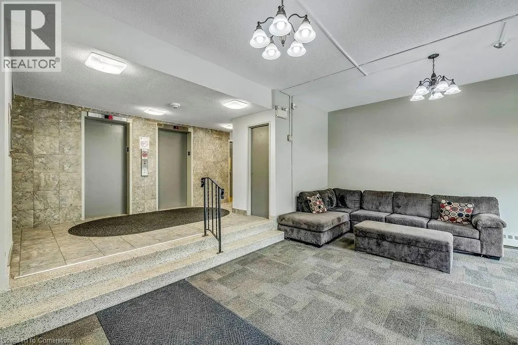 1950 MAIN Street W Unit# 202, #202