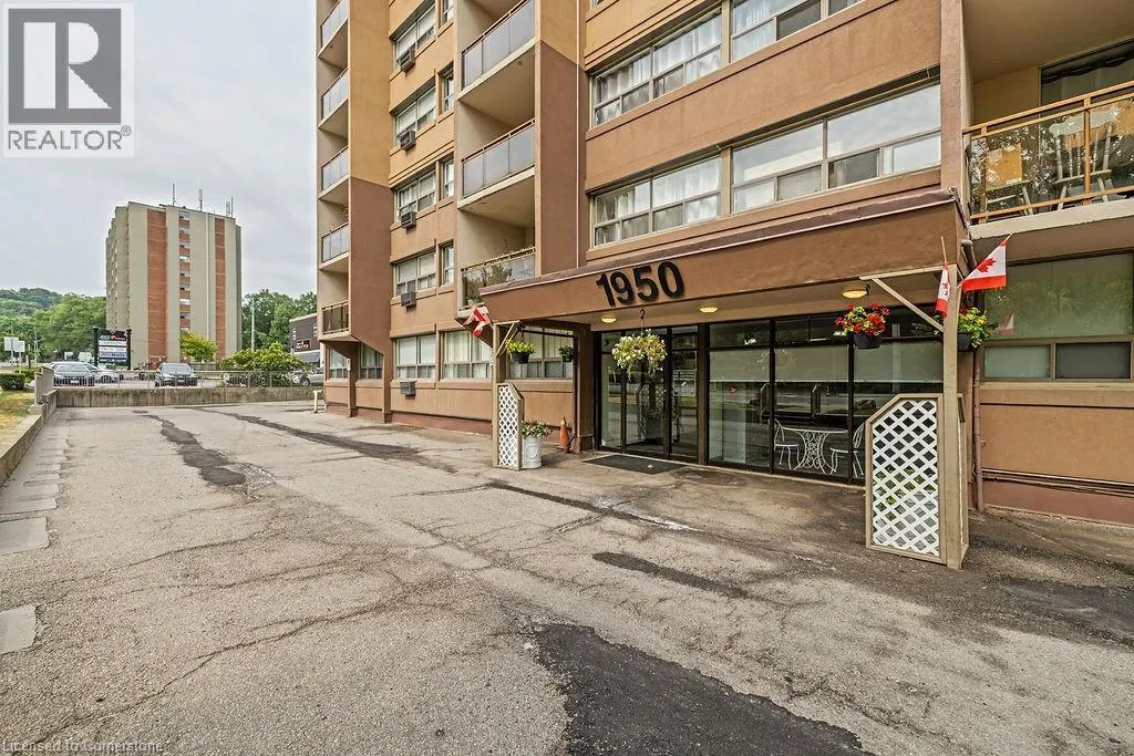 1950 MAIN Street W Unit# 202, #202