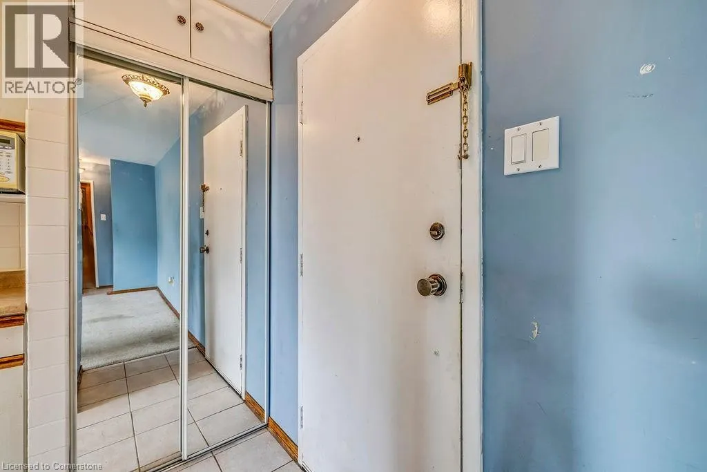 1950 MAIN Street W Unit# 202, #202