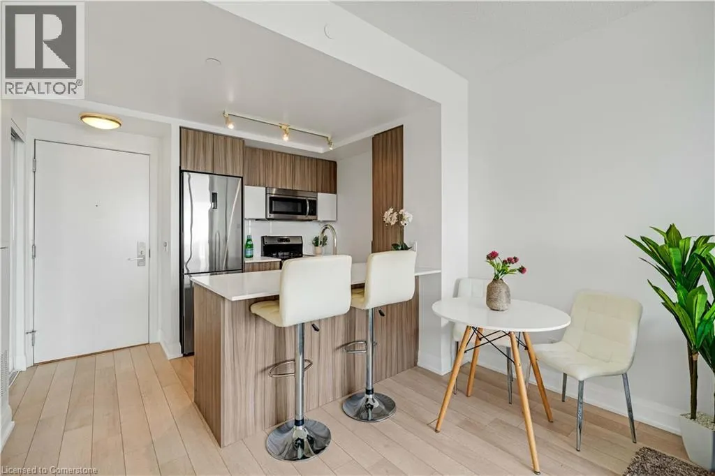 56 ANNIE CRAIG Drive Unit# 4506, #4506
