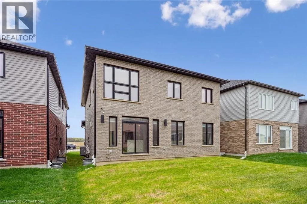 166 SHADED CREEK Drive