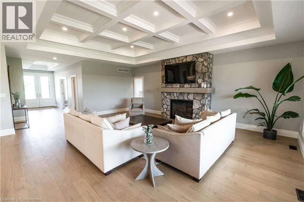 21 HUDSON Drive