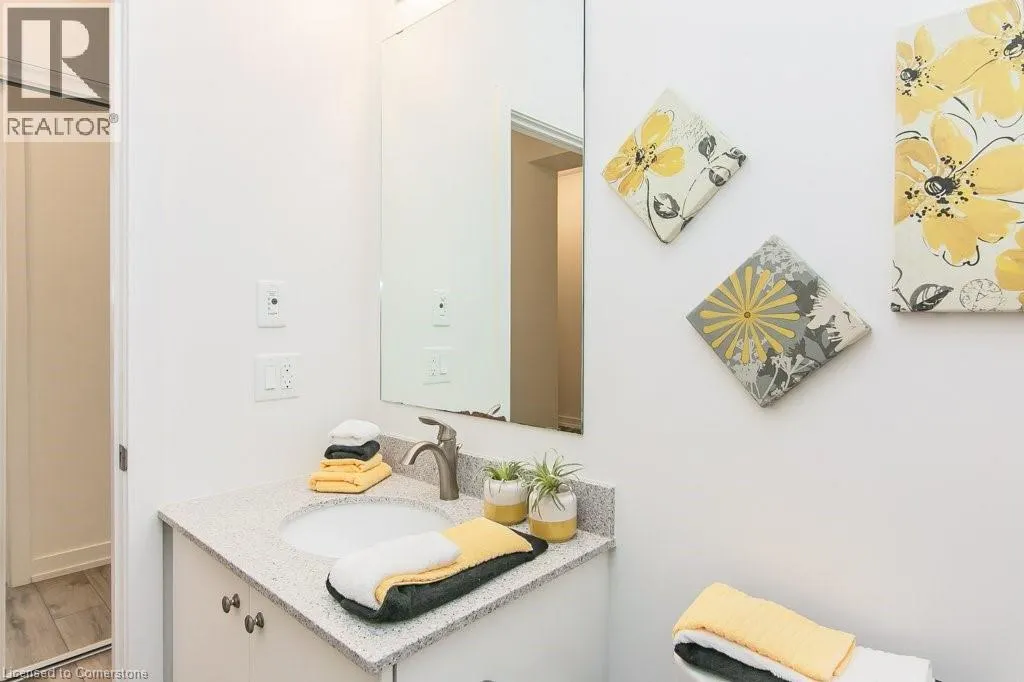 251 NORTHFIELD Drive E Unit# 102, #102
