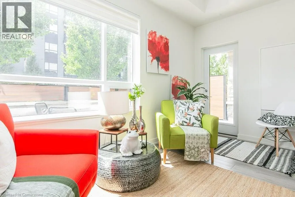 251 NORTHFIELD Drive E Unit# 102, #102