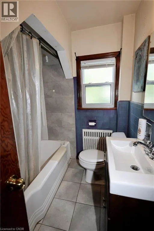 429 ERB Street W