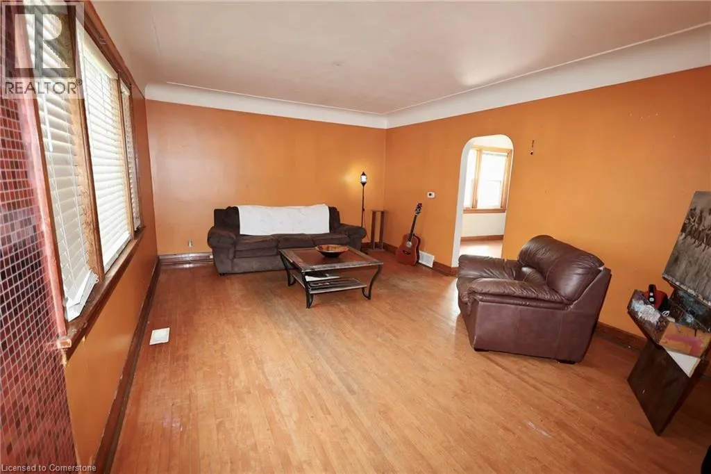 429 ERB Street W
