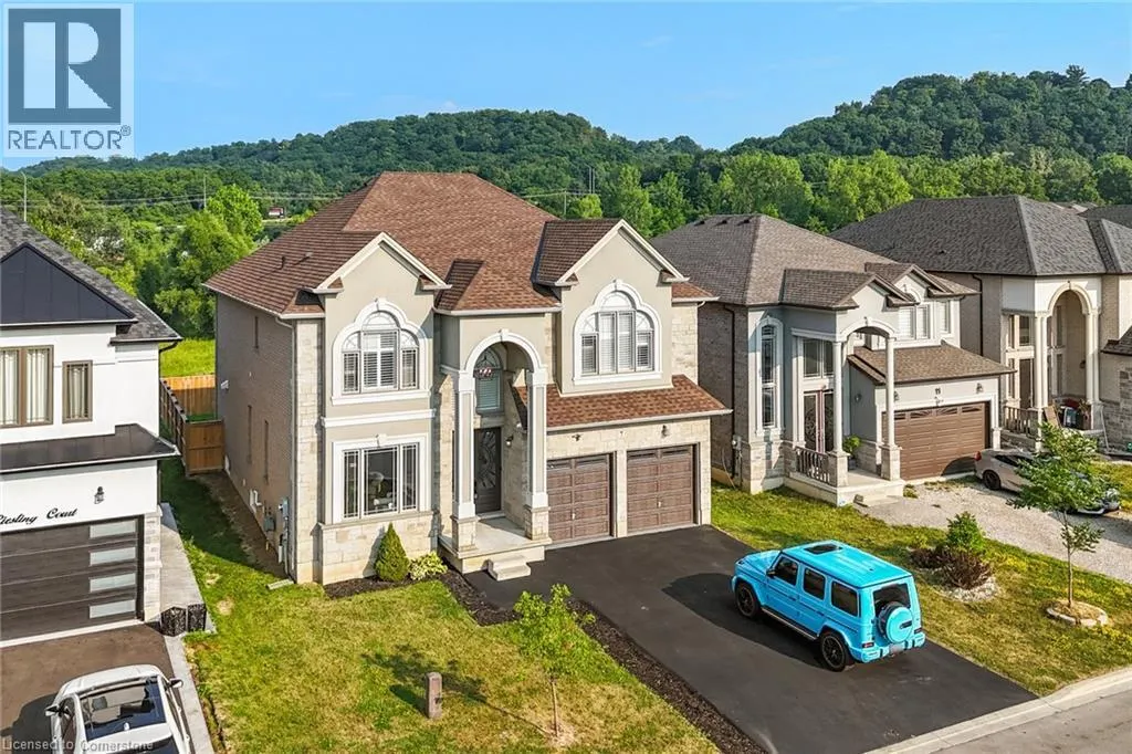 7 RIESLING Court