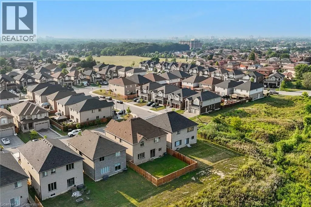 7 RIESLING Court