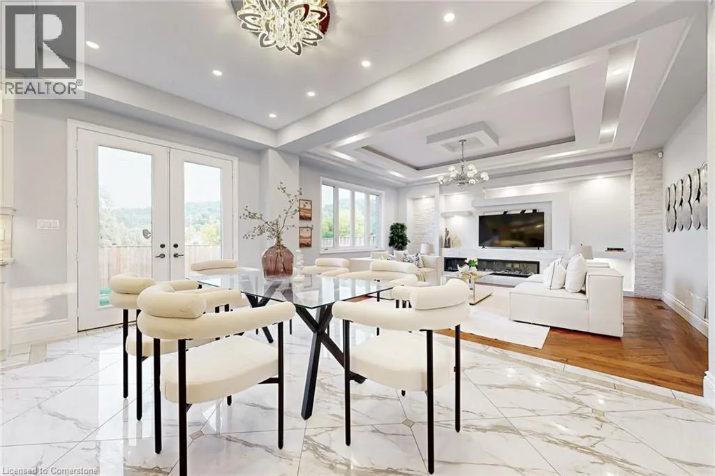 7 RIESLING Court