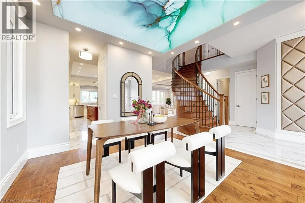 7 RIESLING Court