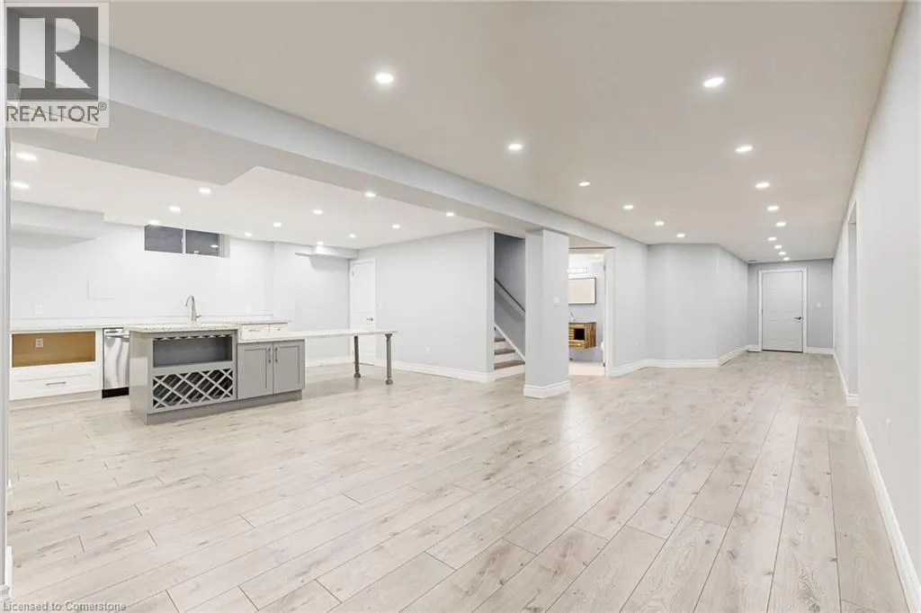 7 RIESLING Court