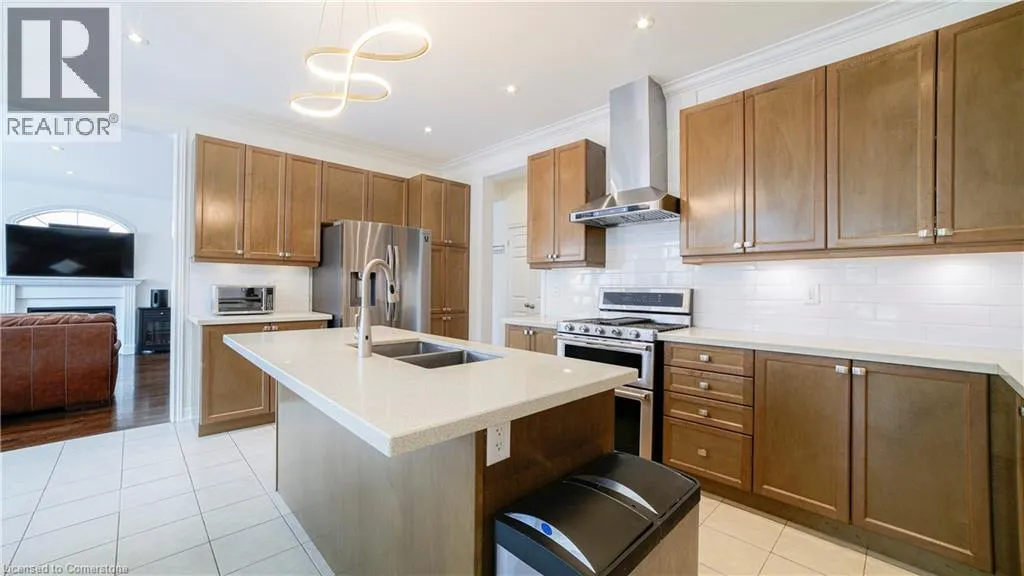 86 JUNETOWN Circle
