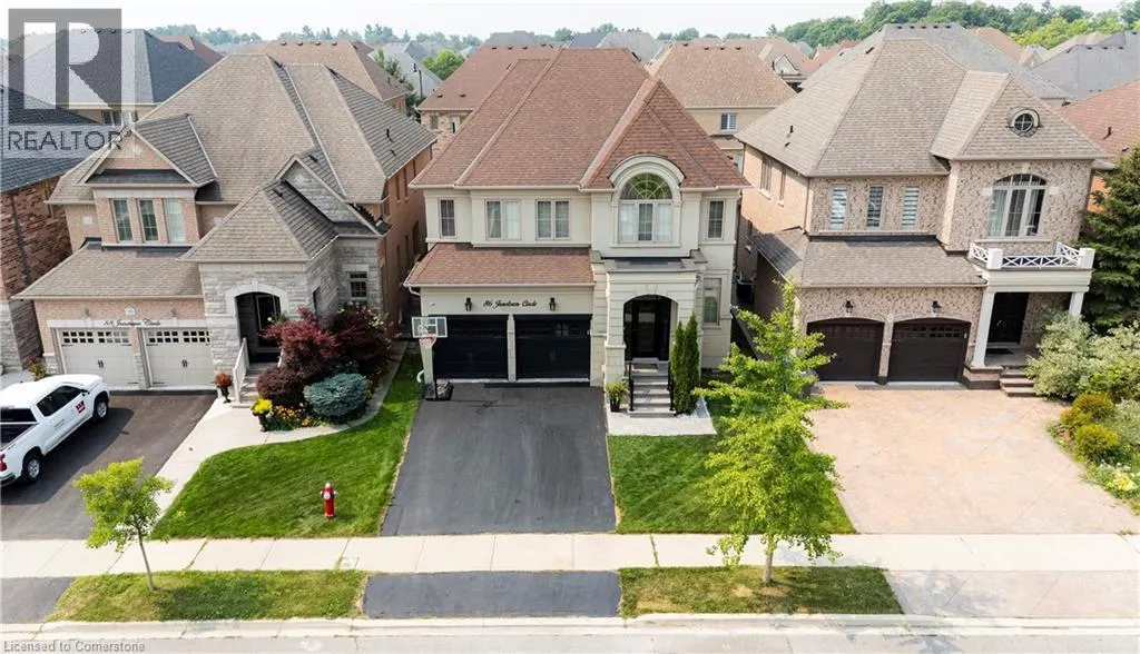 86 JUNETOWN Circle
