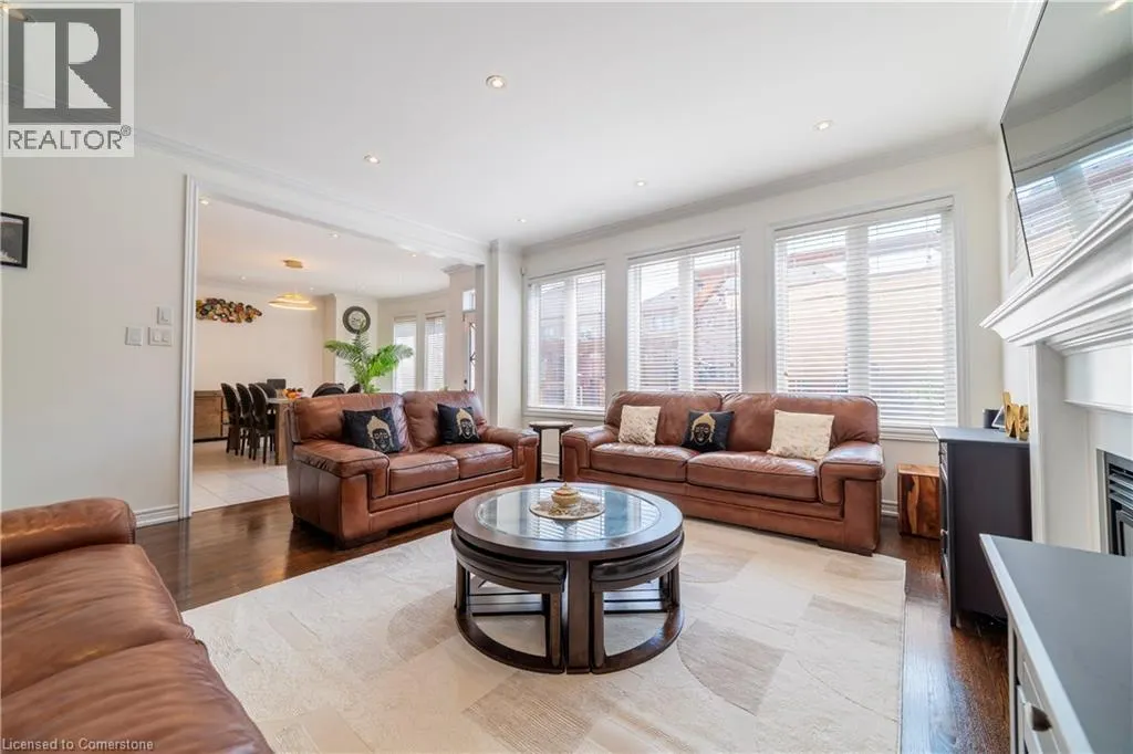 86 JUNETOWN Circle
