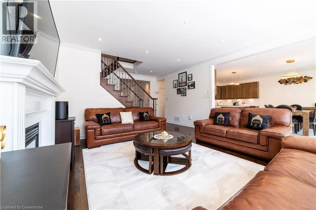 86 JUNETOWN Circle