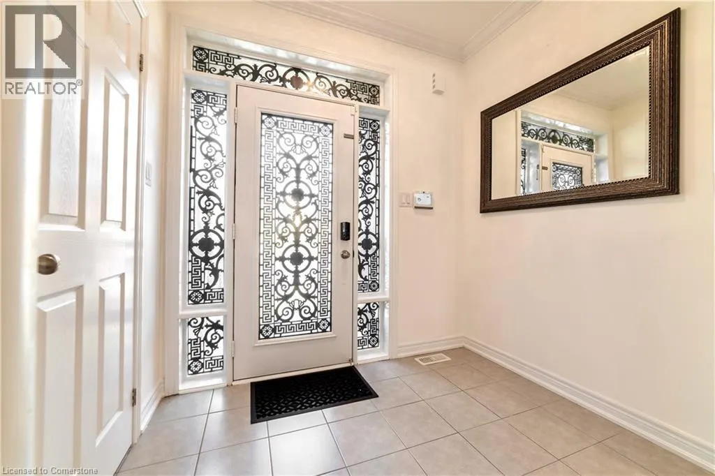 86 JUNETOWN Circle