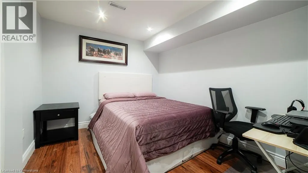 86 JUNETOWN Circle
