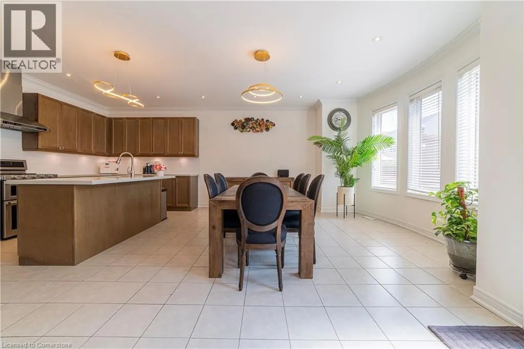 86 JUNETOWN Circle