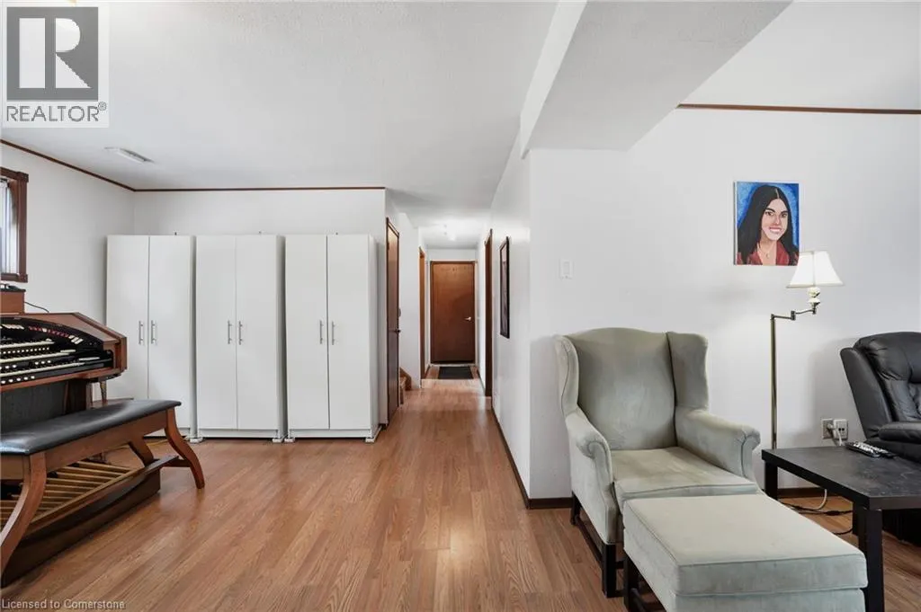 72 EASTBURY Drive