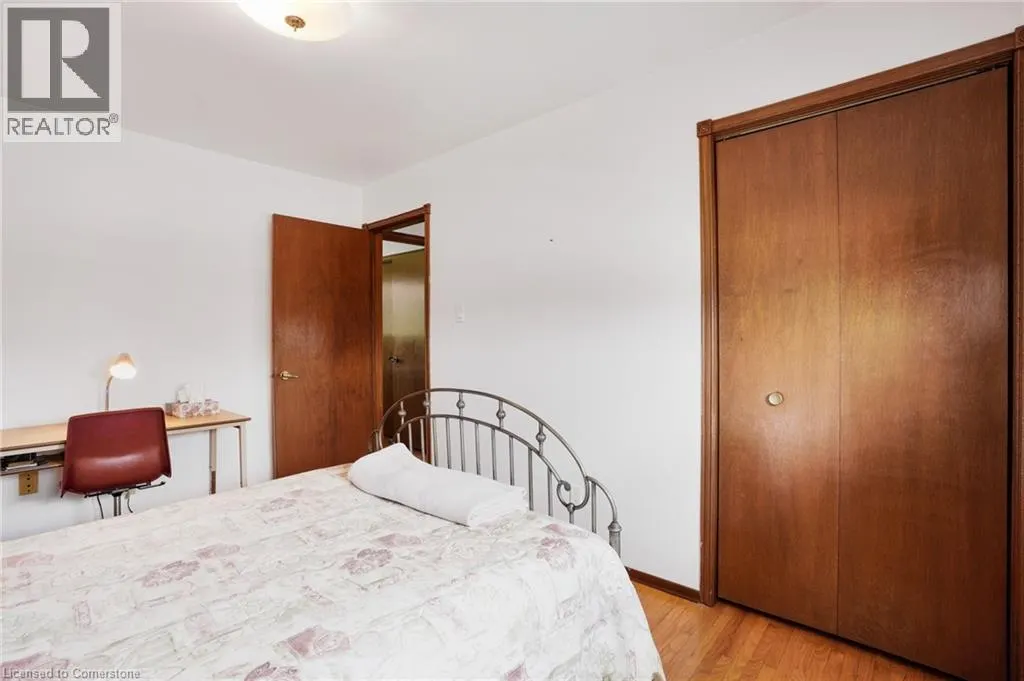 72 EASTBURY Drive