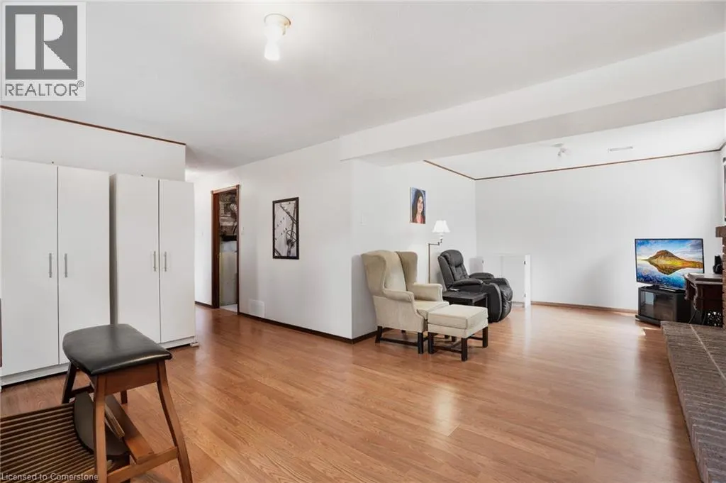 72 EASTBURY Drive
