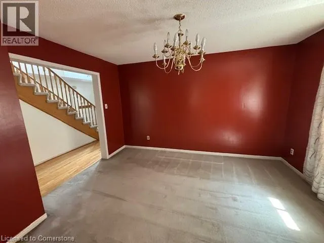 88 CHAMBERLIN Drive