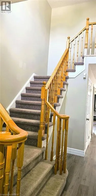 256 SIENNA Crescent