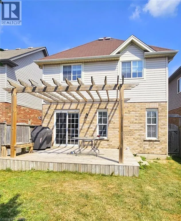 256 SIENNA Crescent